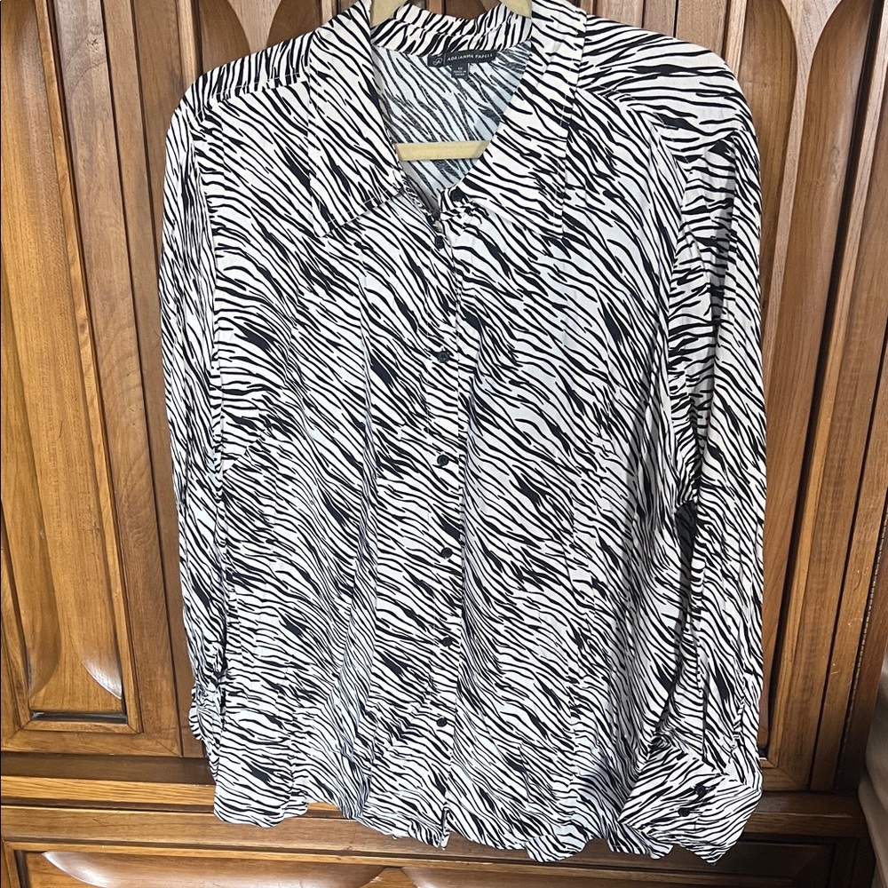 Adrianna Papell 1X Black White Zebra Print Blouse